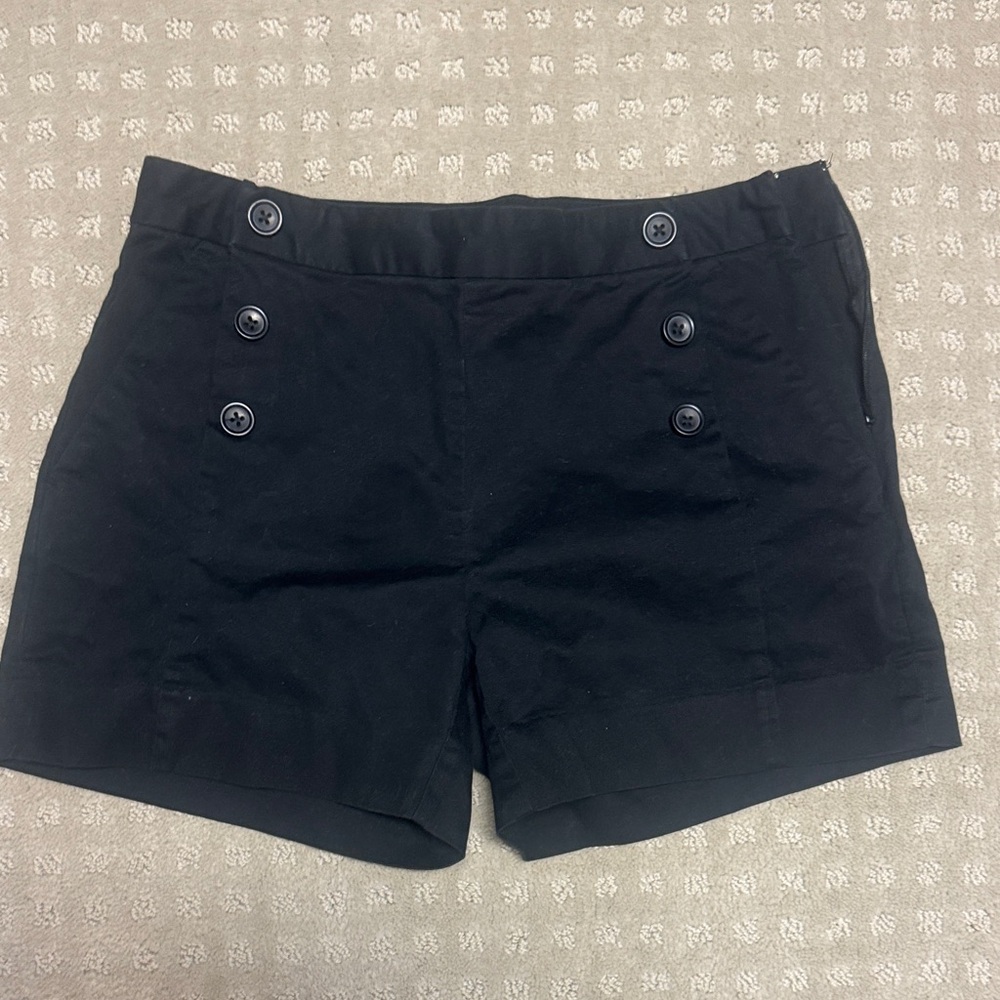 Black Buttoned Banana Republicu Shorts size 4